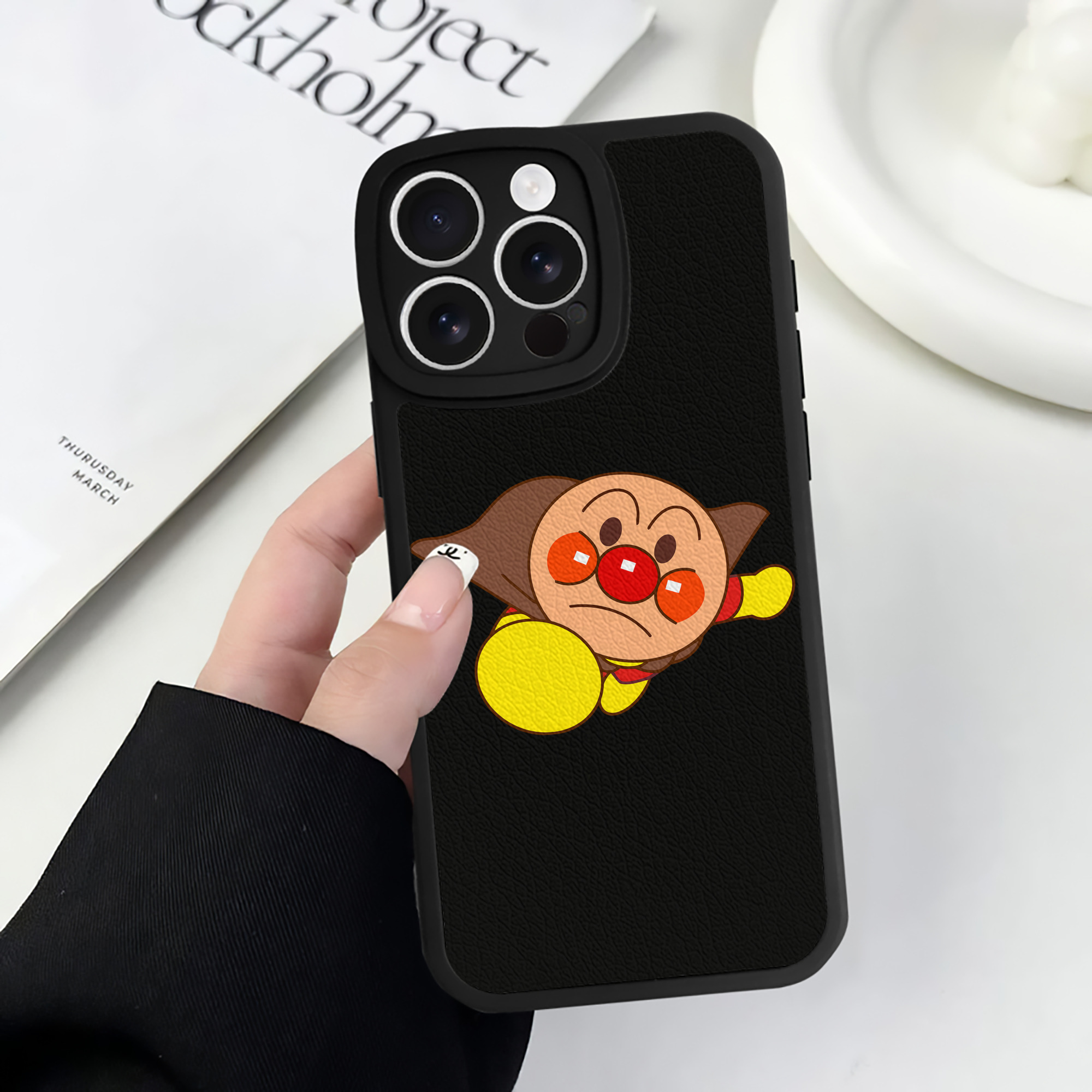 （画像用） アンパンマン Anpanman 【iPhone 16シリーズ対応】シリコンスマホケース（レザー調） 材質：シリコン